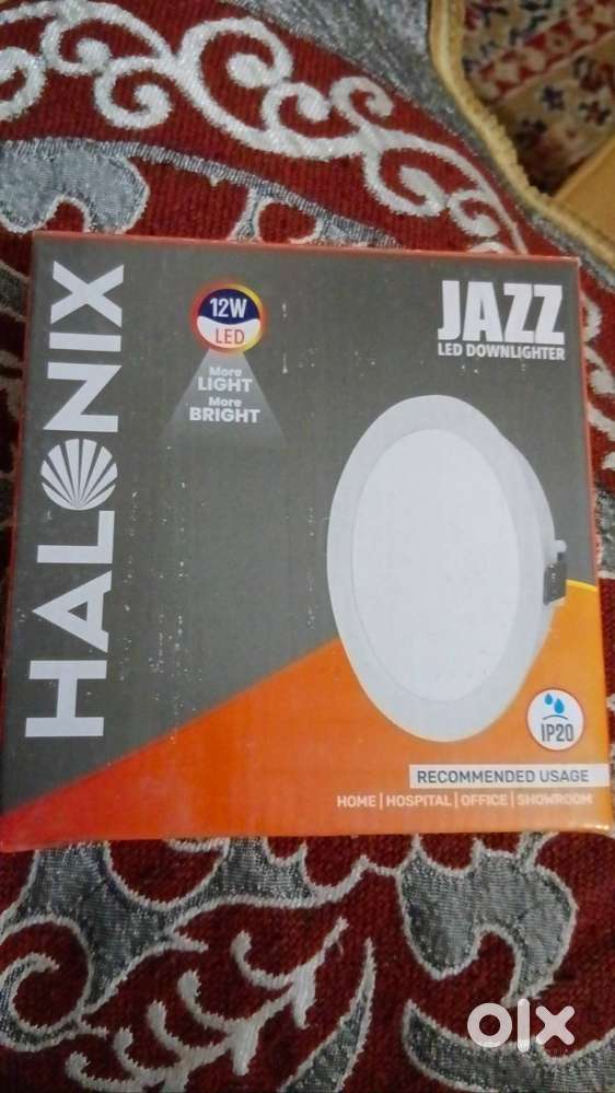 Halonix light for wall inste celling