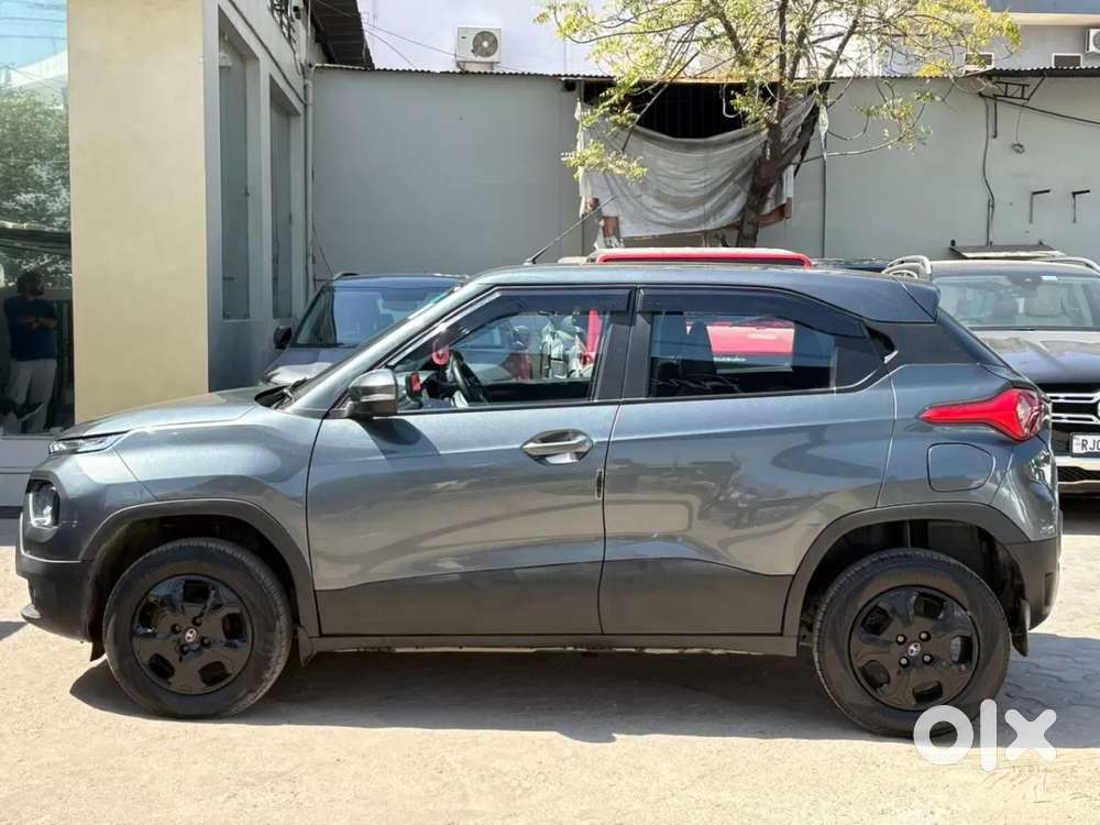 Tata Punch Accomplished, 2023, Petrol