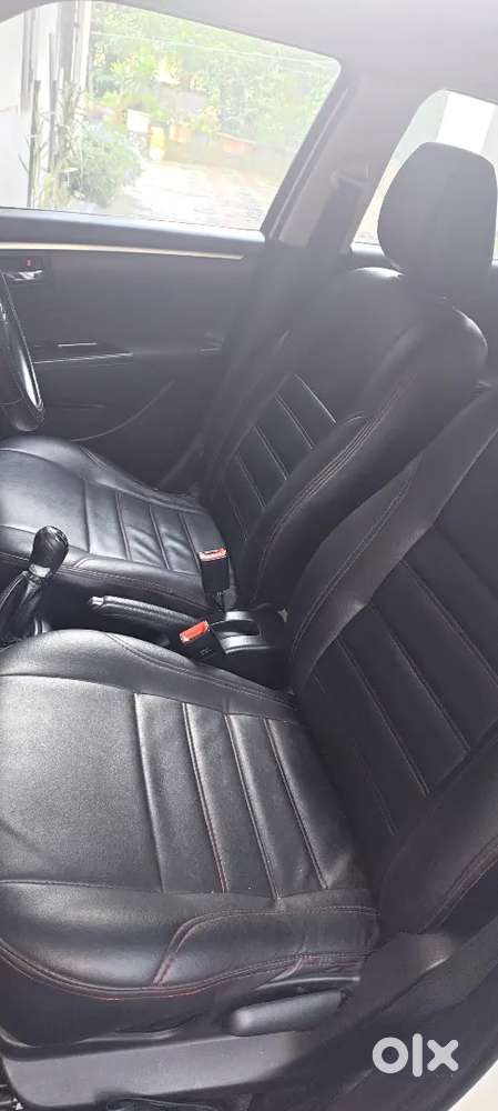 Maruti Suzuki Swift Petrol 2013