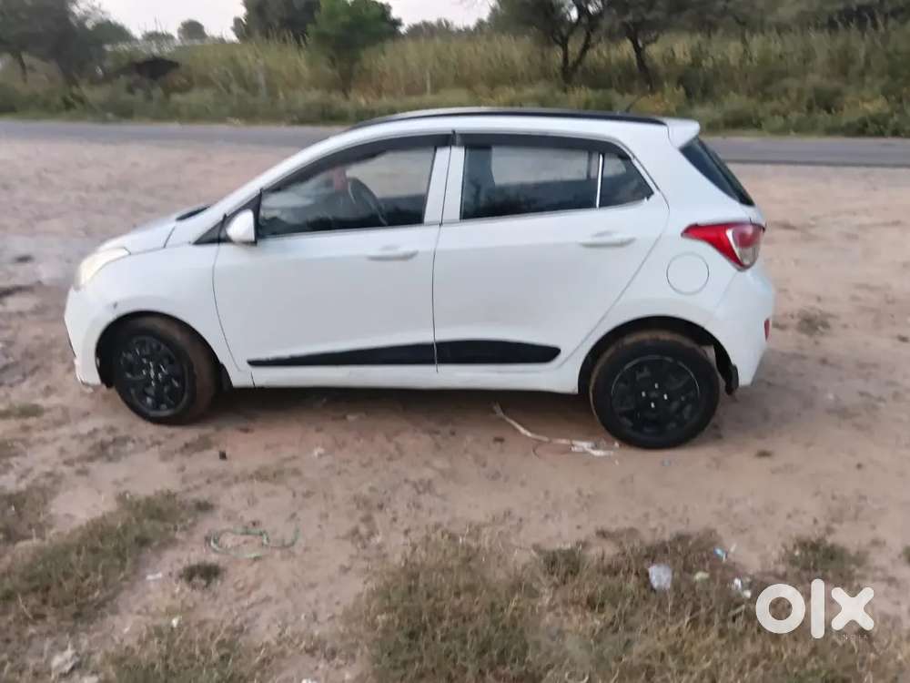 Hyundai Grand I10 Sportz 2016