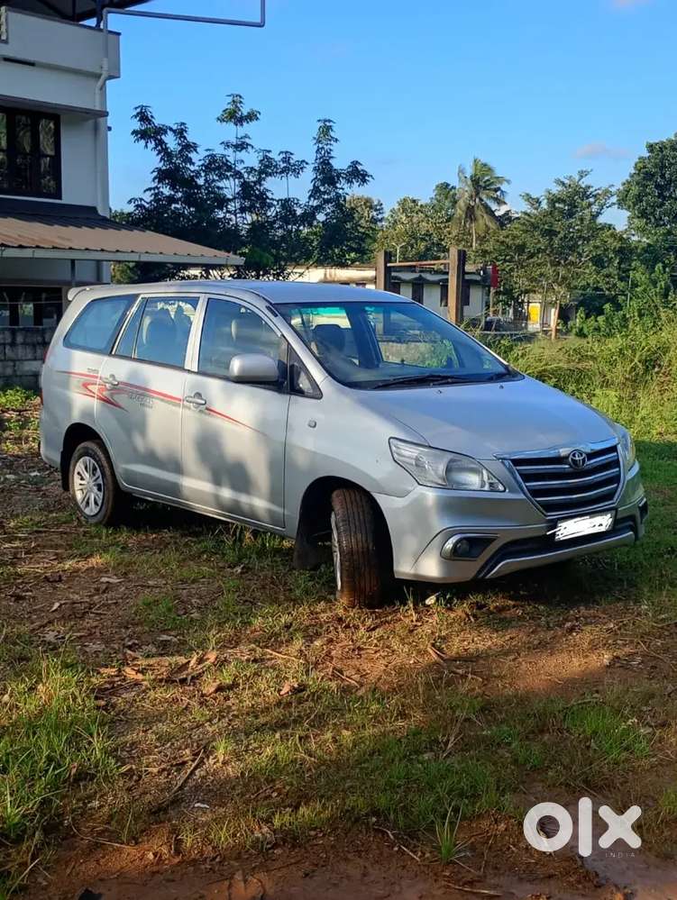 Toyota Innova 2.5 G [2011]  7 Str Bs4