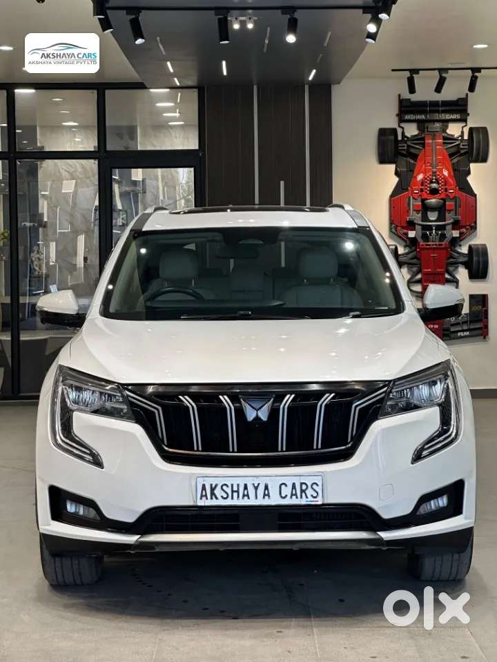 Mahindra Xuv700 2.2 Ax 7 Diesel At Luxury Pack Str Awd, 2022, Diesel