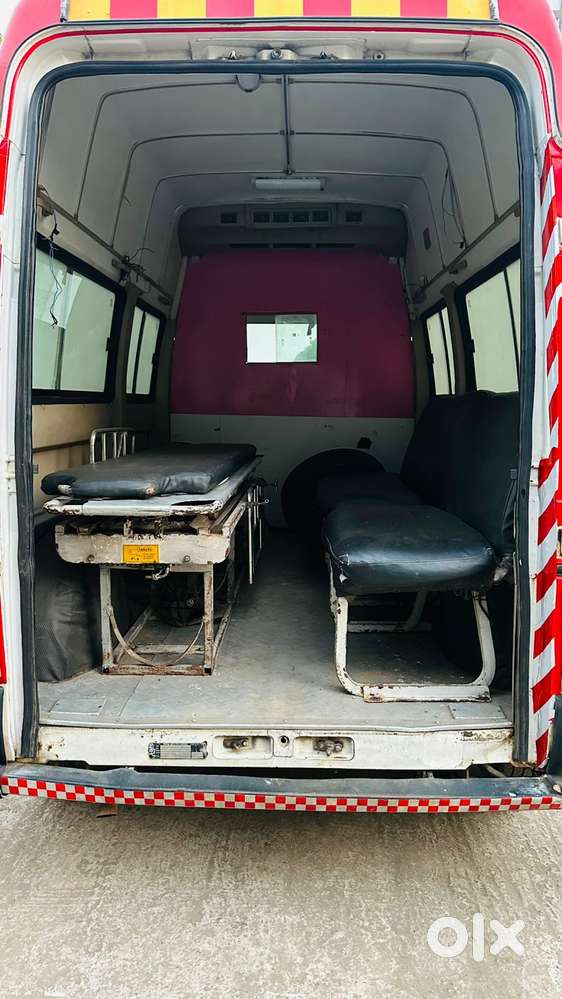 Tata Winger Deluxe - Hi Roof (ac), 2016, Diesel