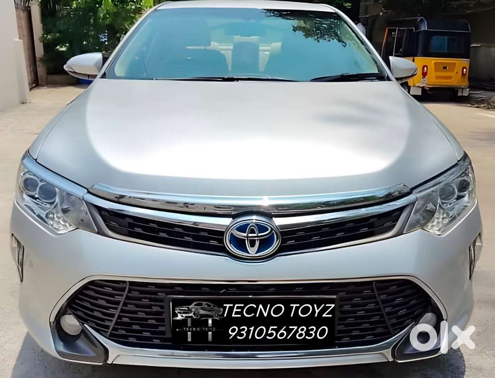 Toyota Camry Hybrid 2.5, 2016, Petrol