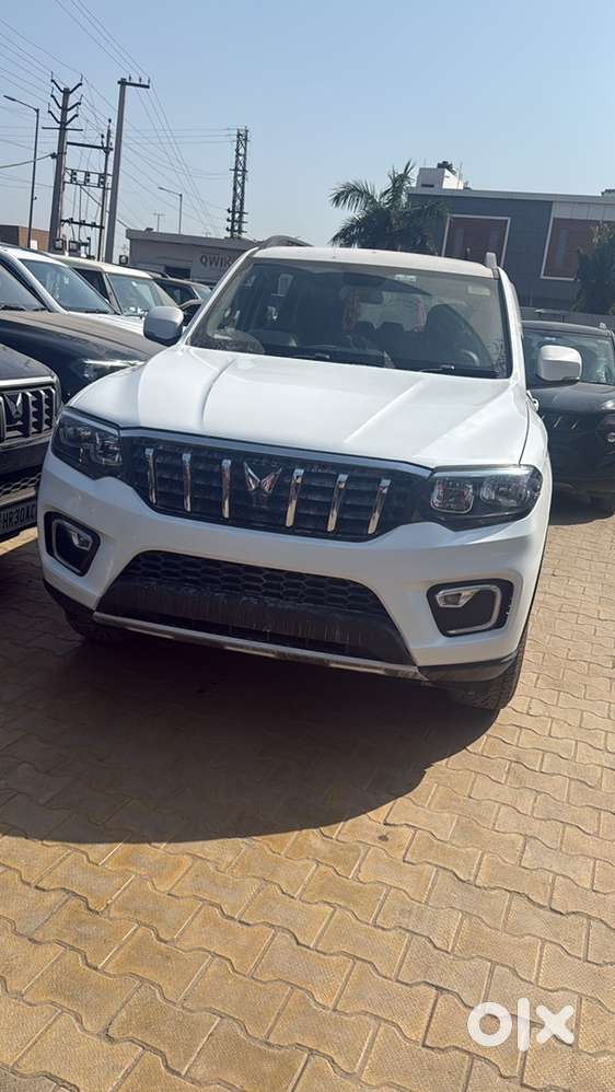 Mahindra Scorpio-n Diesel Manual 2025