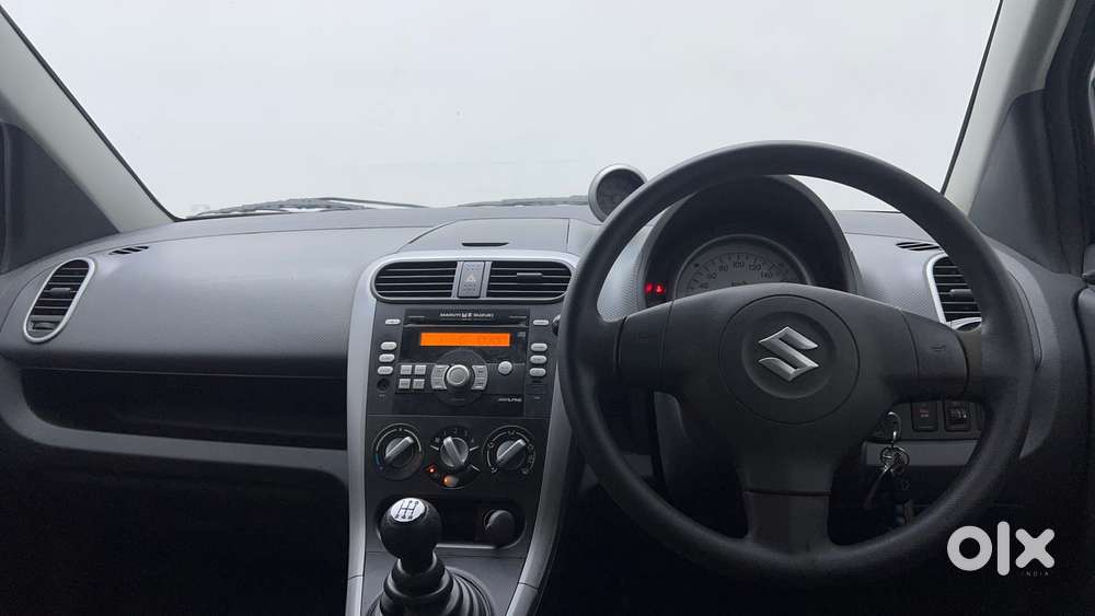 Maruti Suzuki Ritz Vxi, 2015, Petrol
