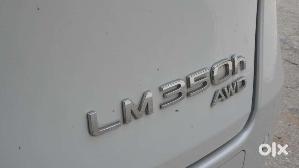 Lexus Lm 350h 4 Str Ultra Luxury, 2024, Petrol