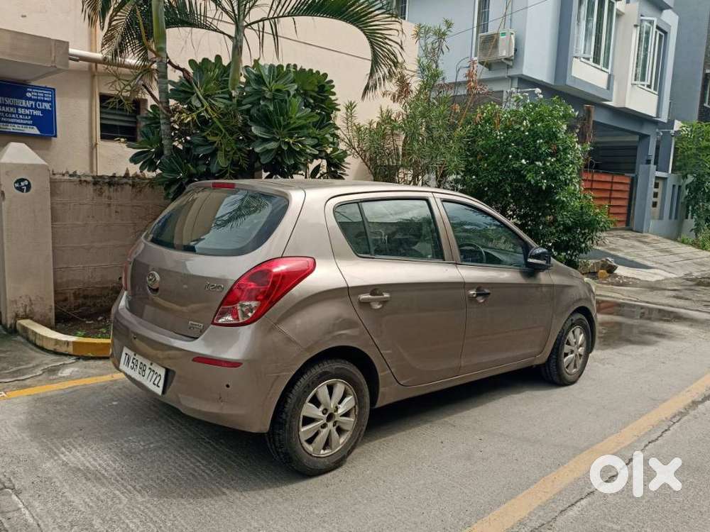 Hyundai I20 Sportz 1.4 Crdi 6 Speed Bs-iv, 2013, Diesel