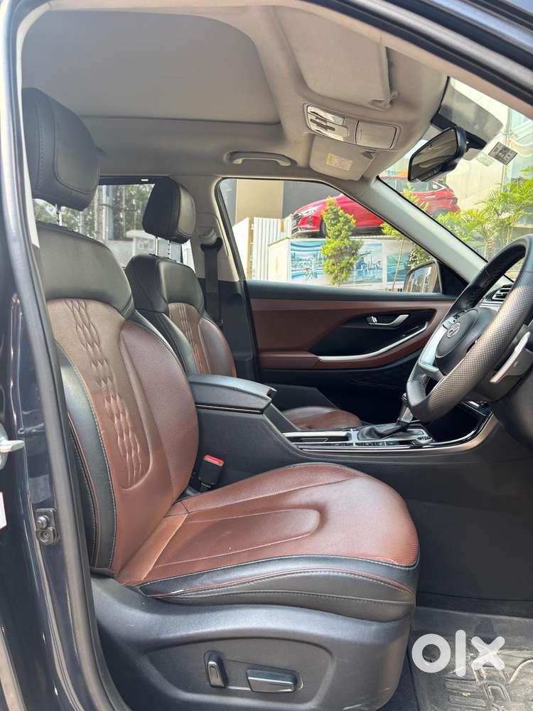 Hyundai Alcazar 1.5 Signature (o) Diesel At 6 Str Dual Tone, 2021, D..