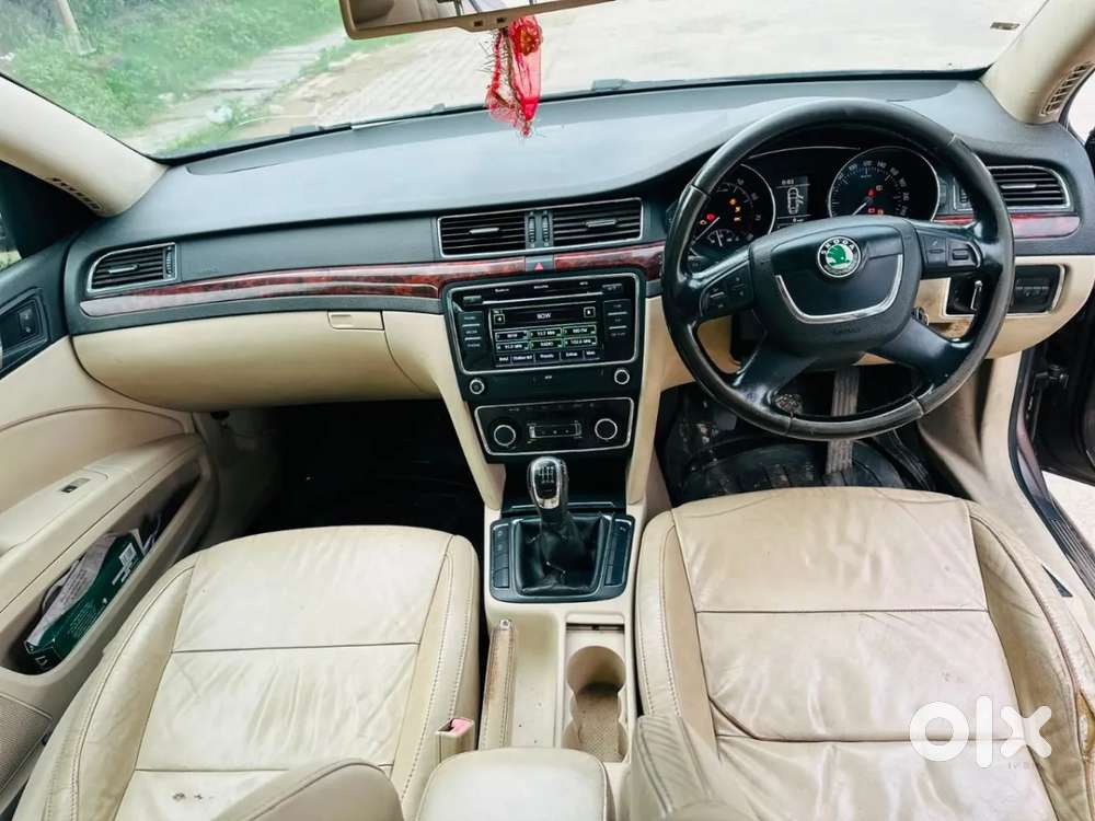 Skoda Superb, 2012, Petrol