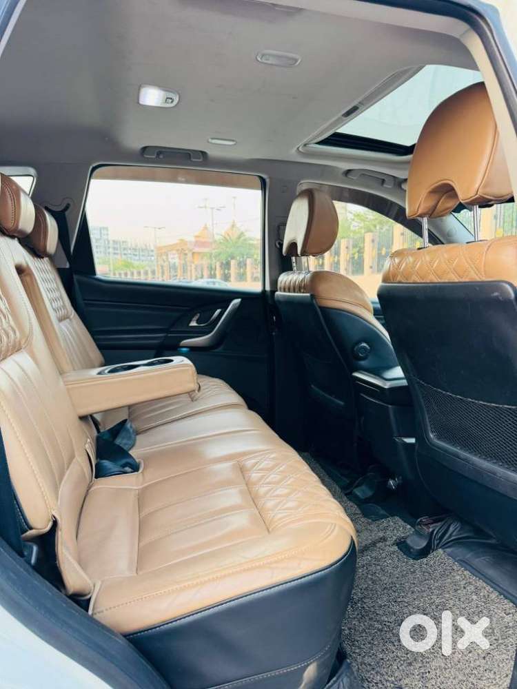 Mahindra Xuv500 W11 Option, 2019, Diesel