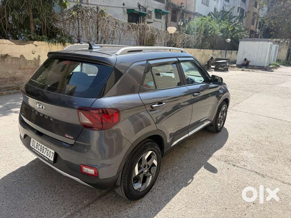 Hyundai Venue 1.0l Turbo Gdi Sx Mt, 2021, Petrol