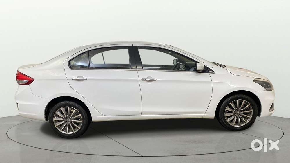 Maruti Suzuki Ciaz 1.5 Alpha Shvs Petrol, 2018, Petrol
