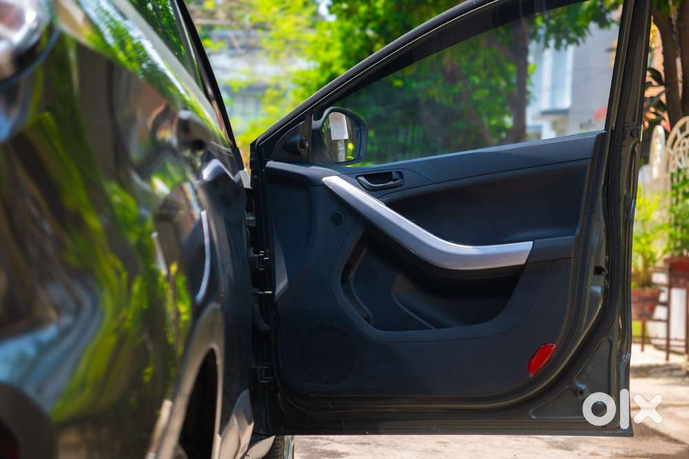 Tata Nexon 1.2 Revotron Xm (s), 2021, Petrol