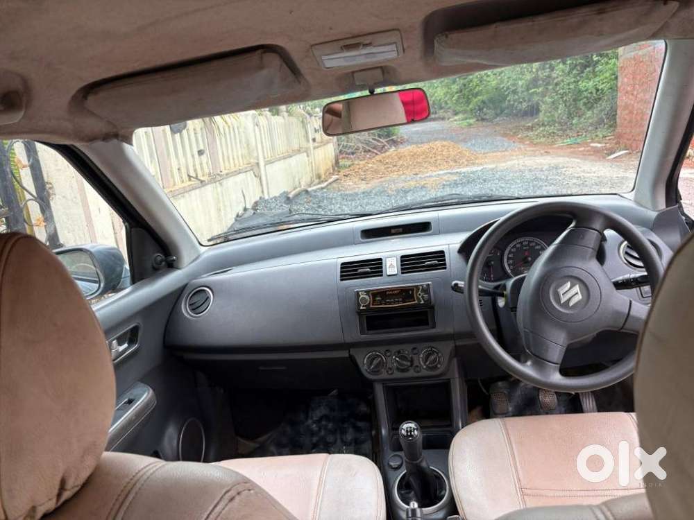 Maruti Suzuki Swift Vxi + Manual, 2006, Petrol