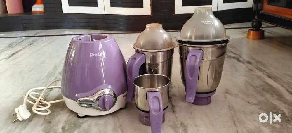 Preethi Lavendar mixer grinder 600W good condition bought in 2024