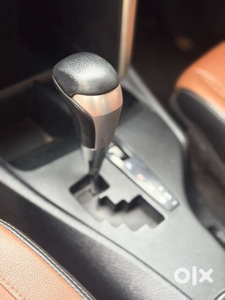 Toyota Innova Crysta 2.8 Z, 2017, Diesel