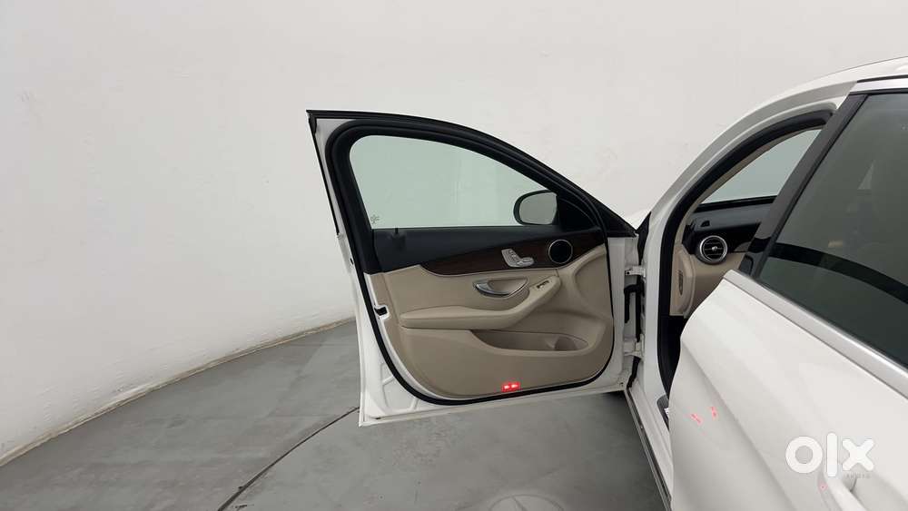 Mercedes-benz C-class C 200 Progressive, 2020, Petrol