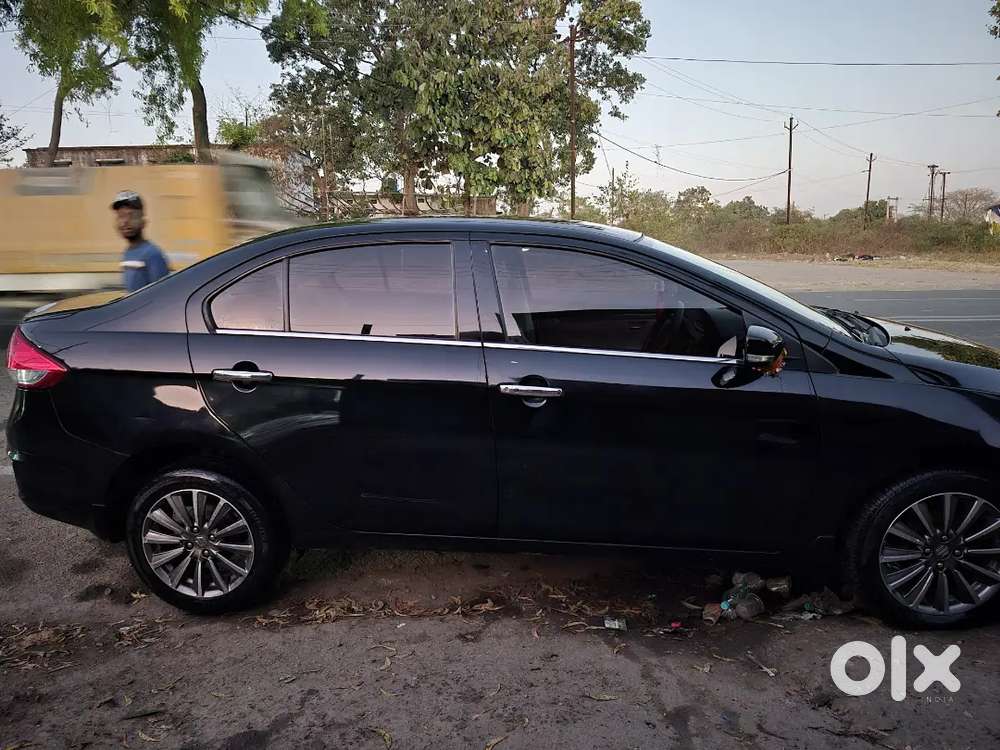 Suzuki Ciaz 2019 Black, Petrol 93000 Km Driven