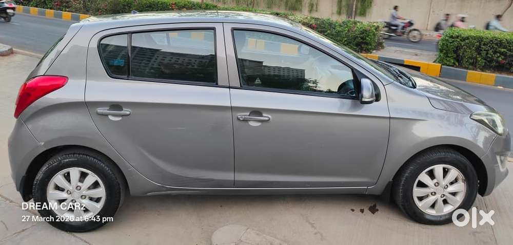 Hyundai I20 2012-2014 Sportz At 1.4, 2013, Cng & Hybrids