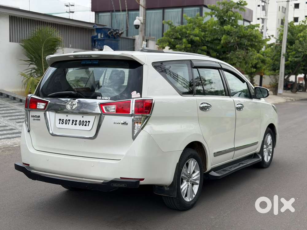 Toyota Innova Crysta 2.8z Automatic, 2018, Diesel
