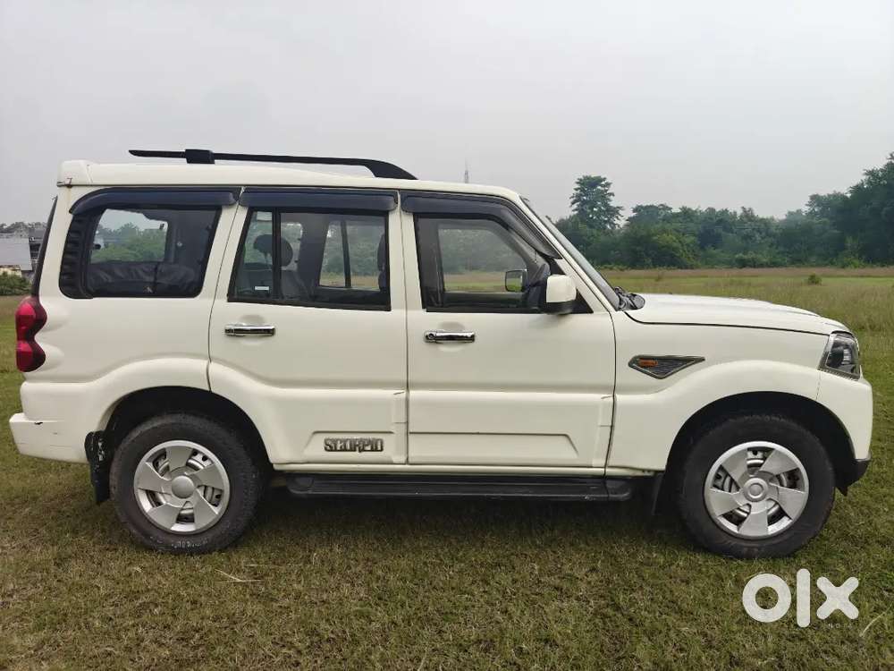 Mahindra Scorpio Classic 2015