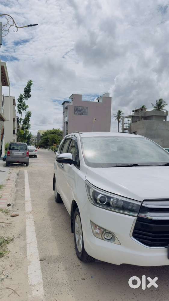 Toyota Innova Crysta 2020