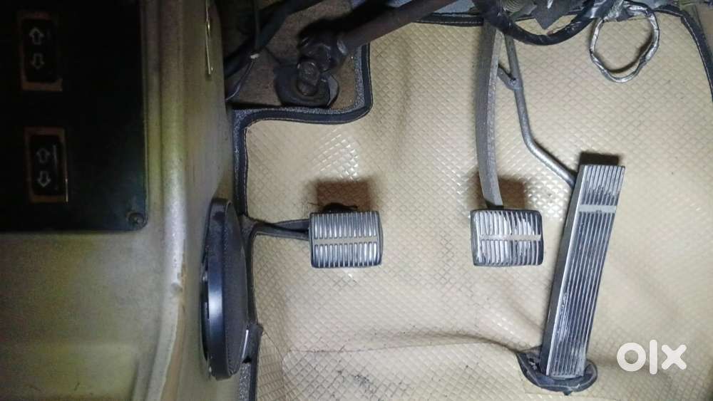 Ambassador Classic 2000 Dsz Ac, 2008, Diesel