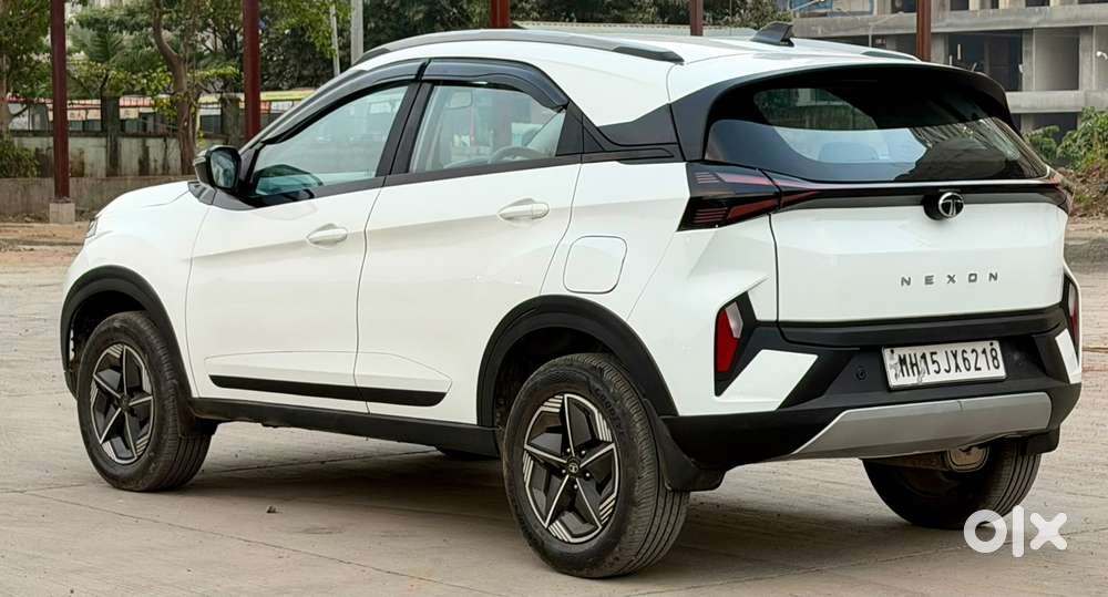 Tata Nexon Pure 1.2 Revotron Petrol 6 Mt, 2024, Petrol