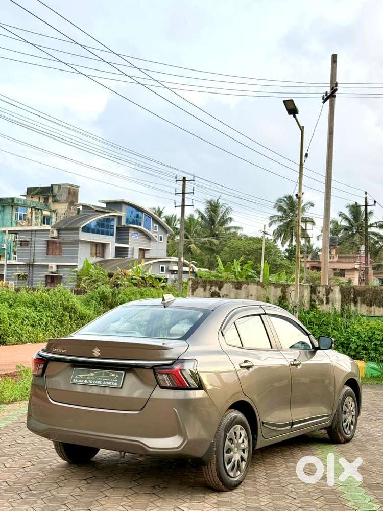 Maruti Suzuki Swift Dzire Vxi Optional, 2025, Petrol
