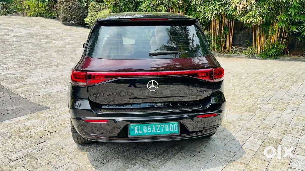 2022 Mercedes-benz Eqb 300 4matic