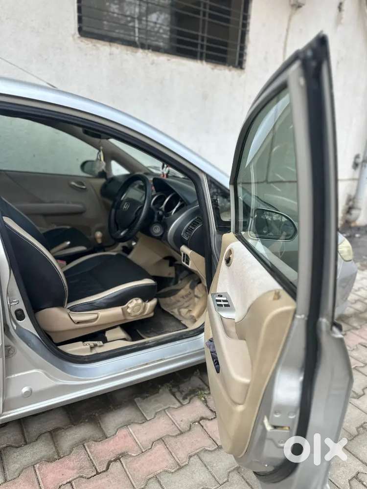 Honda City Zx 2007 Petrol 100000 Km Driven
All Clear Papers Good Condi