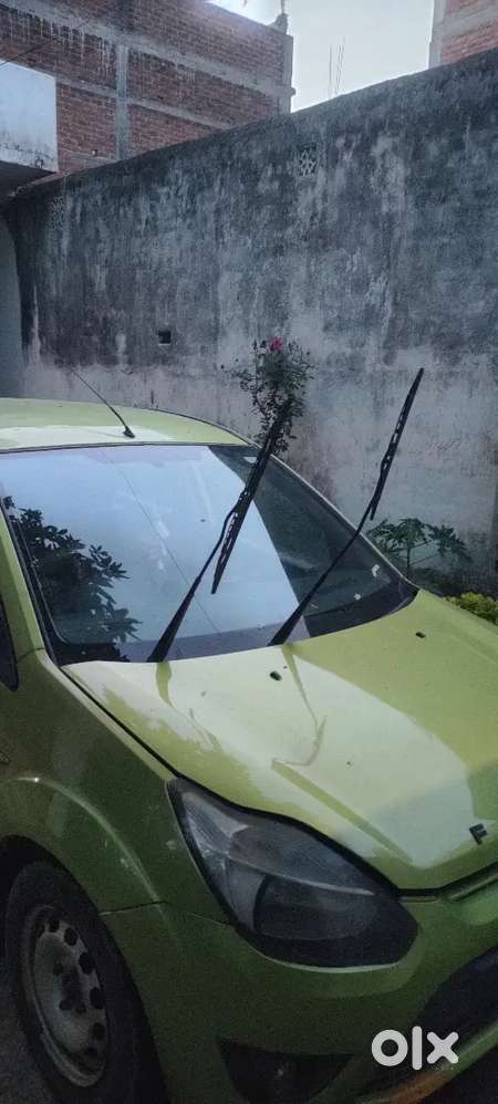 Ford Figo 2010 Diesel 90000 Km Driven