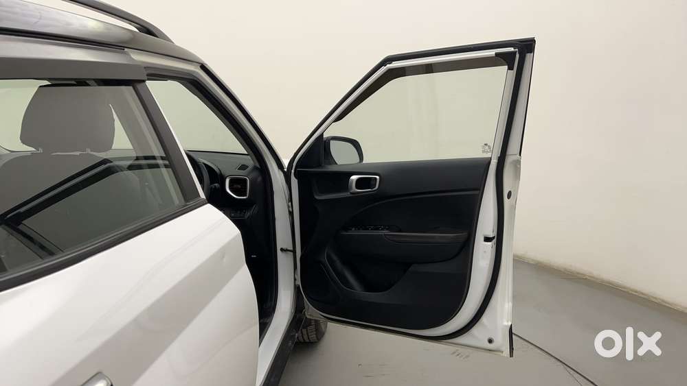 Hyundai Venue 1.0 Sx (o) Turbo Dct, 2021, Petrol