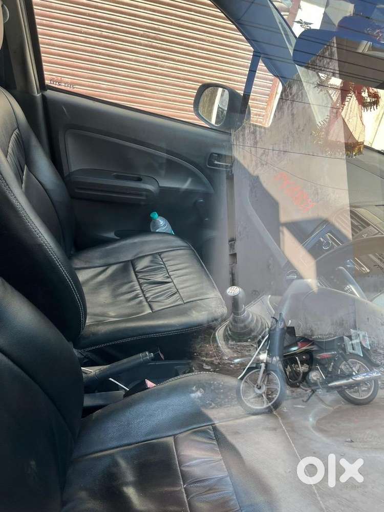 Maruti Suzuki Ritz 2010 Petrol Well Maintained