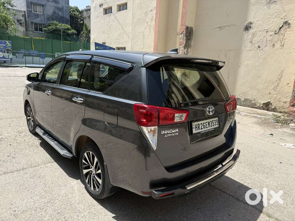 Toyota Innova Crysta 2.8z Automatic, 2021, Diesel