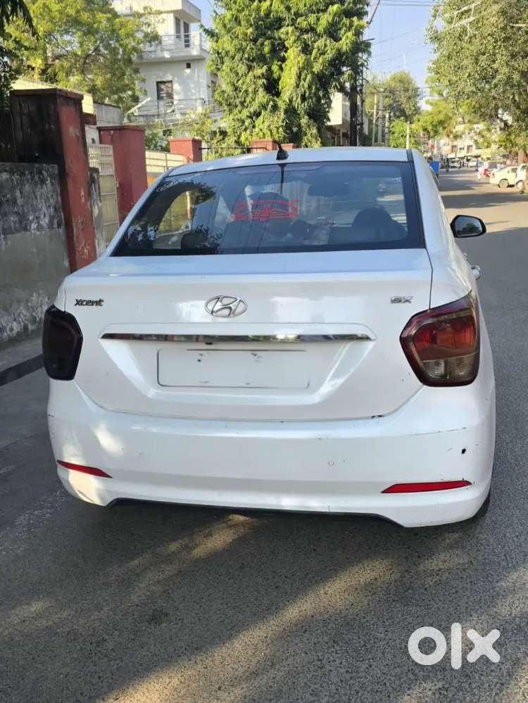 Hyundai Xcent