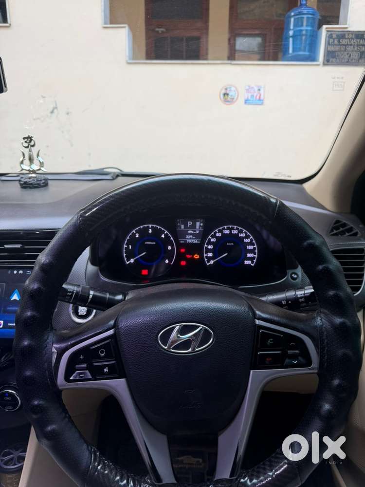 Hyundai Fluidic Verna 2013