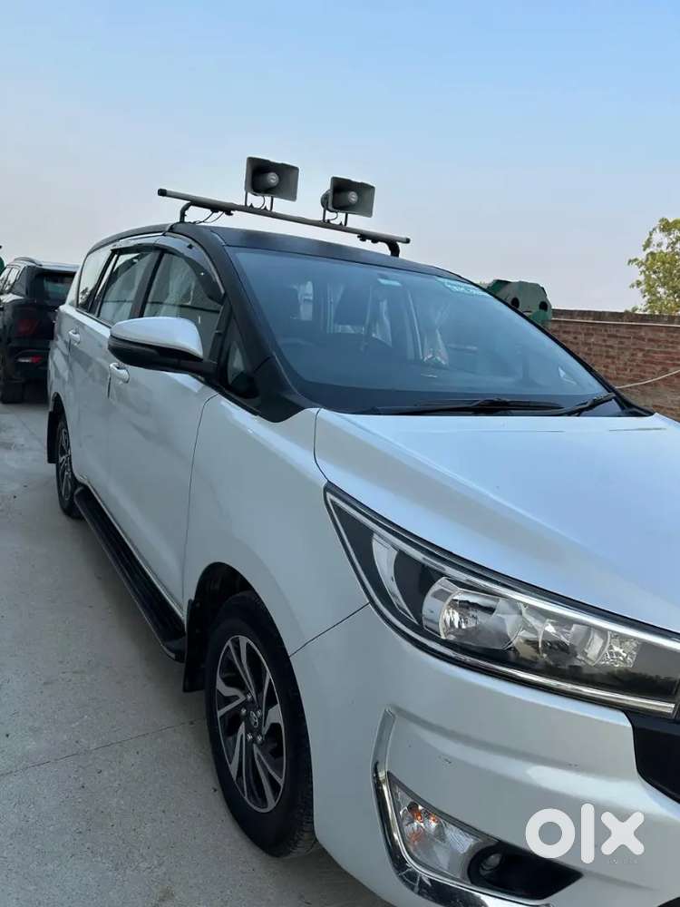 Toyota Innova Crysta 2023 Diesel 38000 Km Driven
