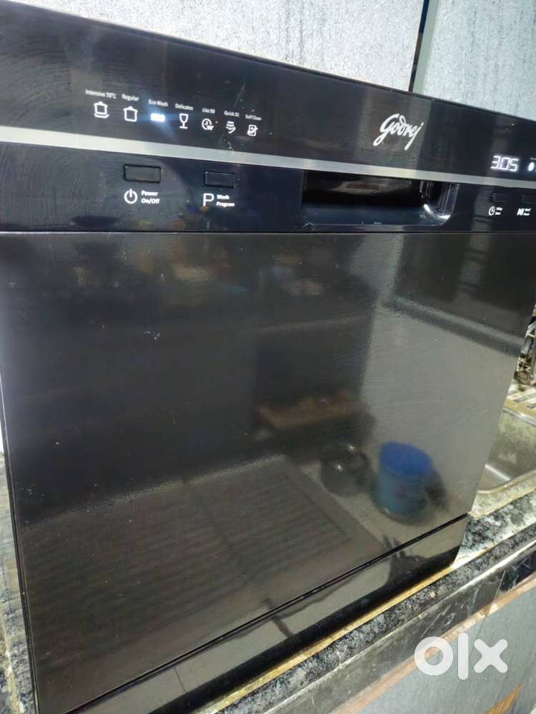 Godrej Eon Dishwasher | 8 Place Setting Counter-Top