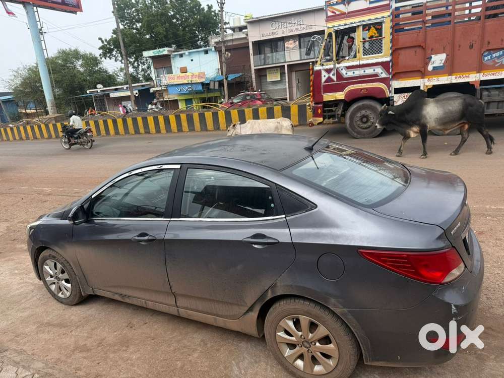 Hyundai Verna Petrol 2015