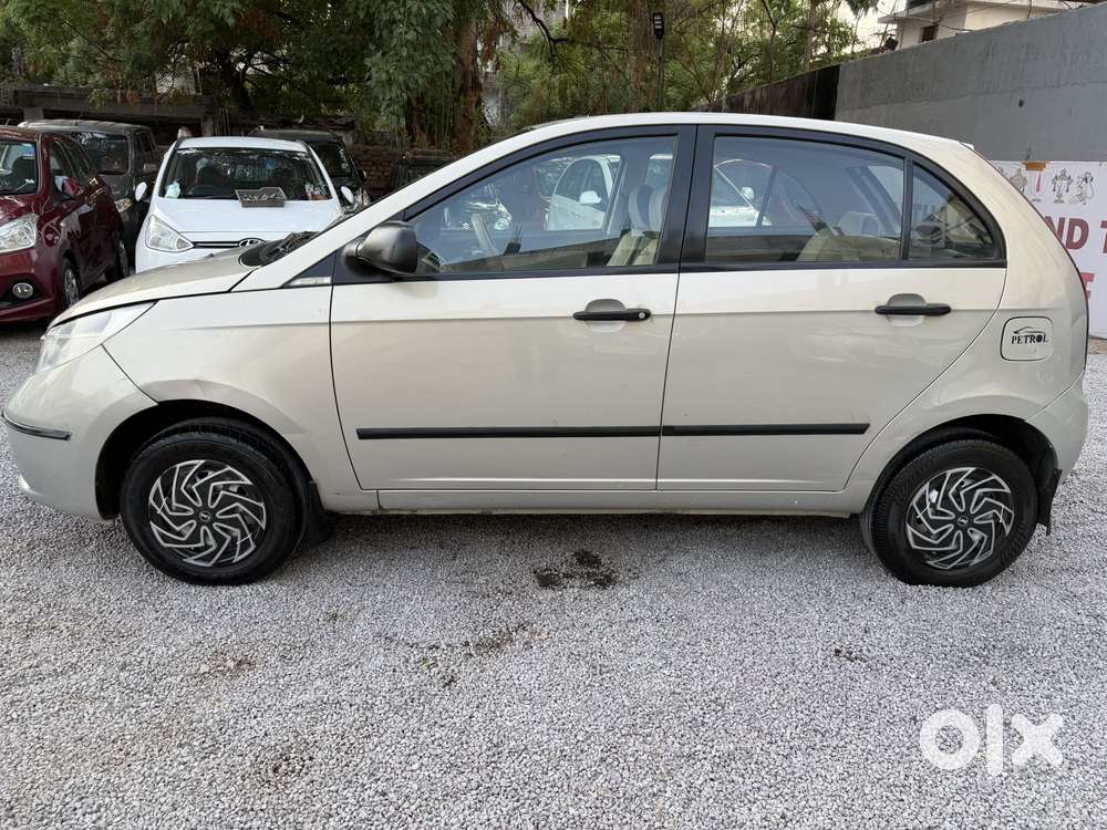 Tata Indica Vista 2008-2013 Safire Gvx, 2011, Petrol