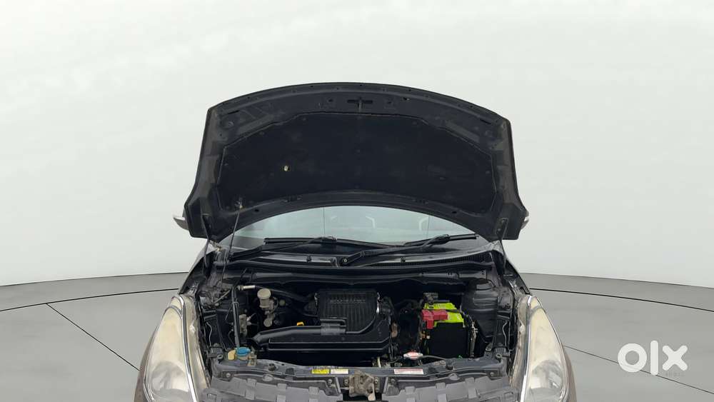 Maruti Suzuki Swift Vxi, 2015, Petrol