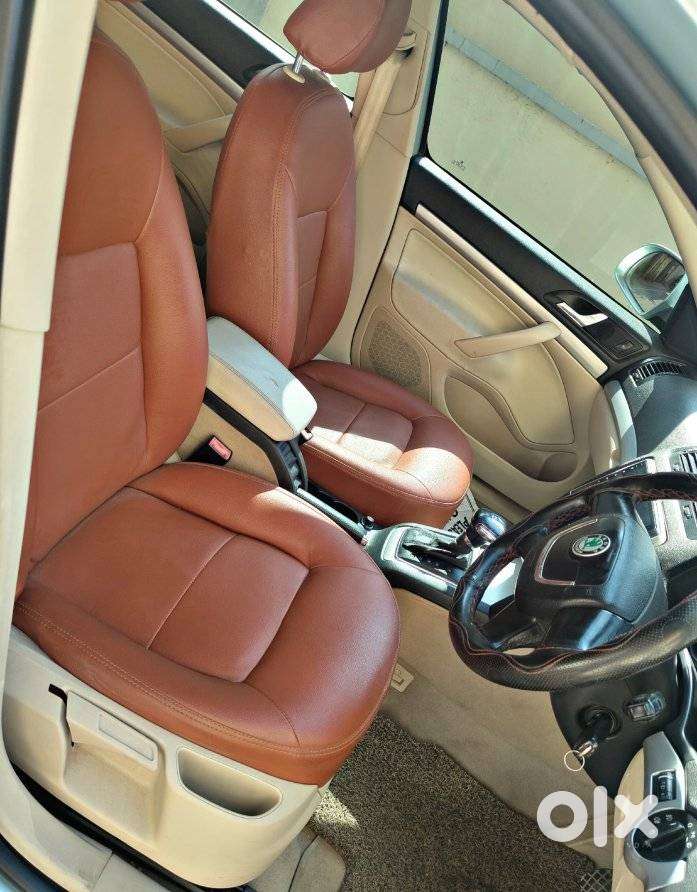 Skoda Laura 1.9 Tdi At Elegance, 2009, Diesel