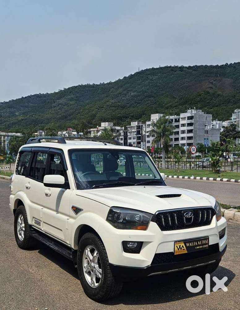Mahindra Scorpio S10 At 2wd, 2017, Diesel