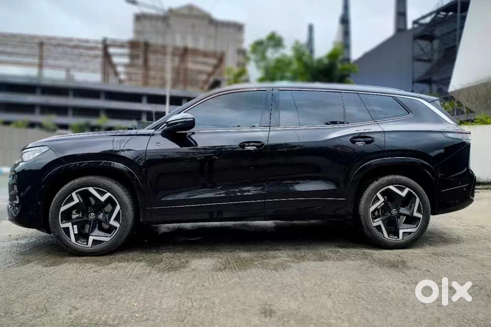 Volkswagen Tiguan R-line, 2026, Petrol