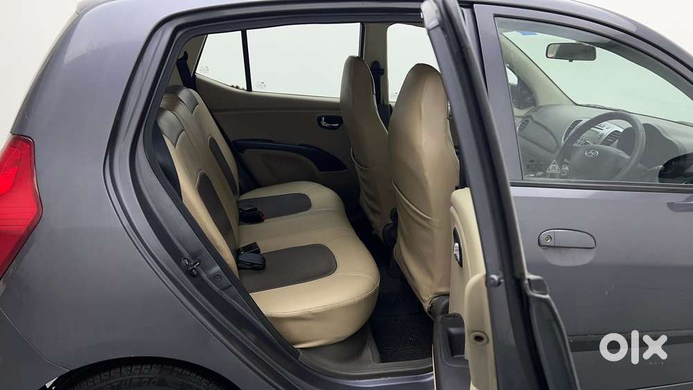Hyundai I10 Sportz 1.1 Irde2, 2015, Petrol