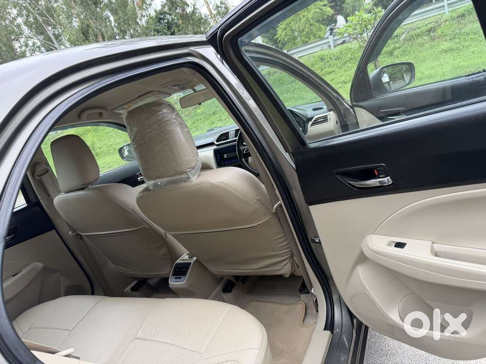 Maruti Suzuki Dzire 1.2 Vxi, 2021, Petrol