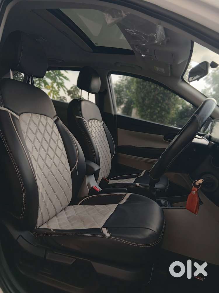 Hyundai Elite I20 Sportz (o) 1.4, 2024, Petrol