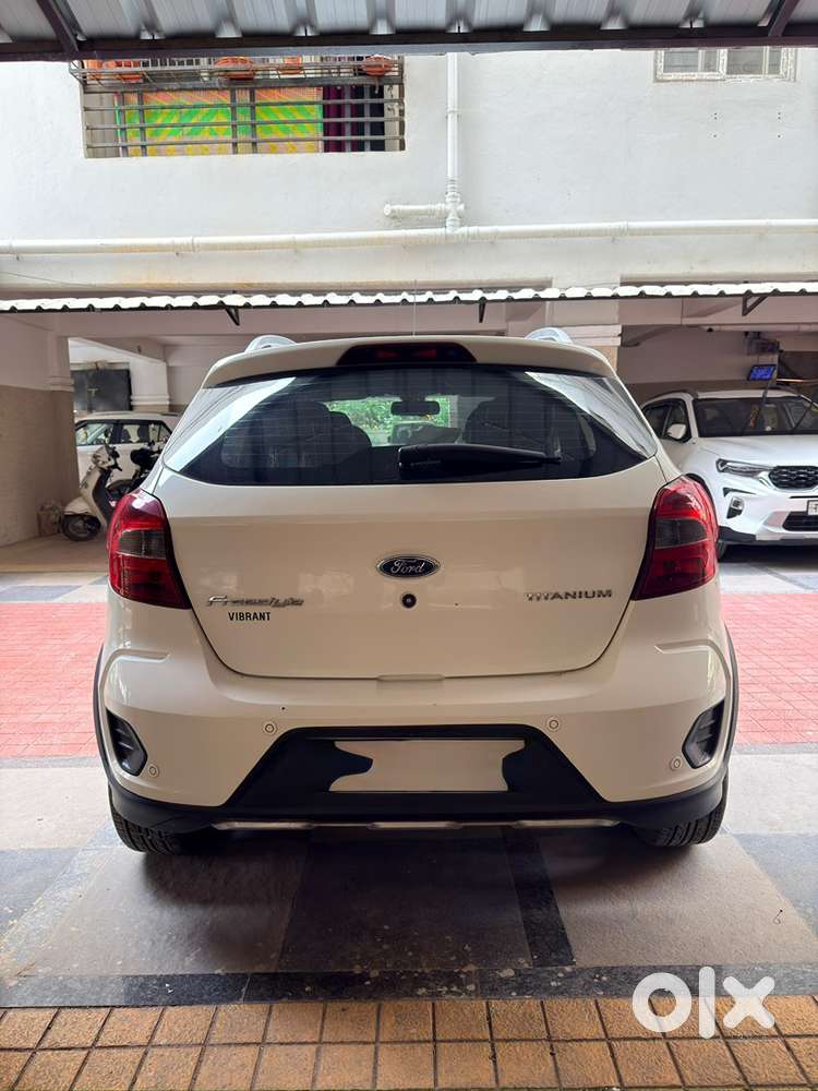 Ford Freestyle Petrol 2021